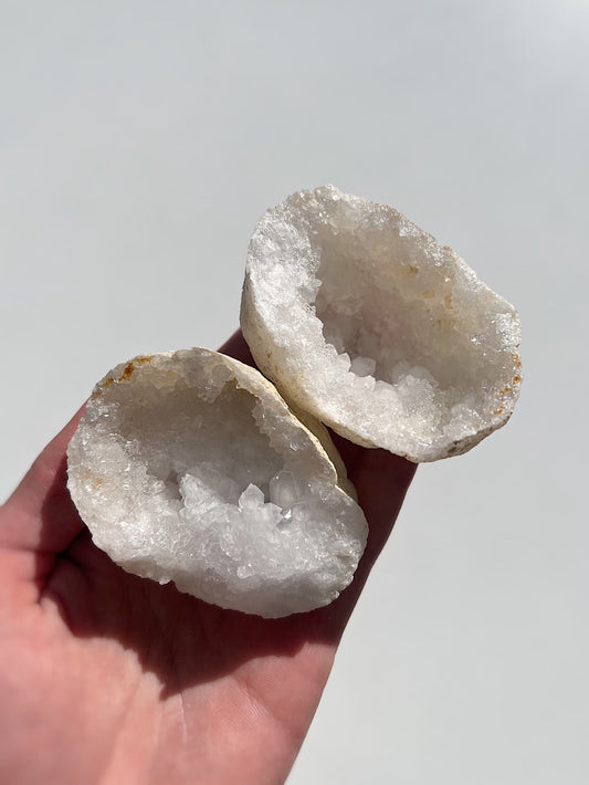 Crystals for Balance and Healing: Unlocking the Power of Nature in Australia